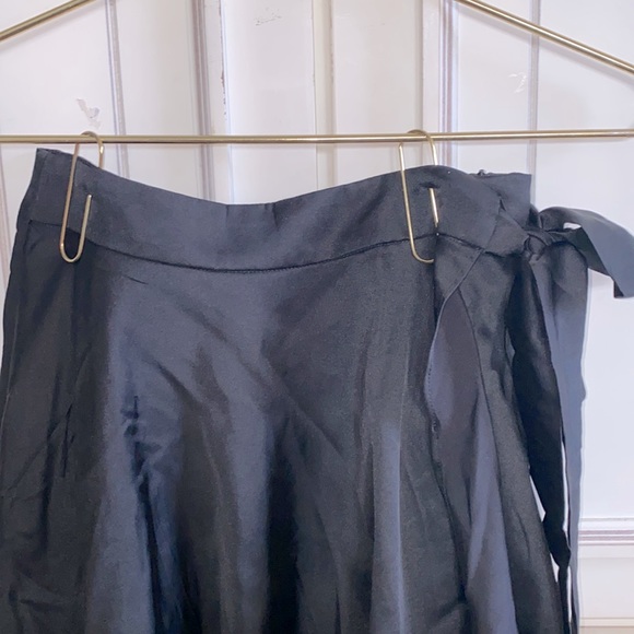 Skirt - Picture 4 of 6